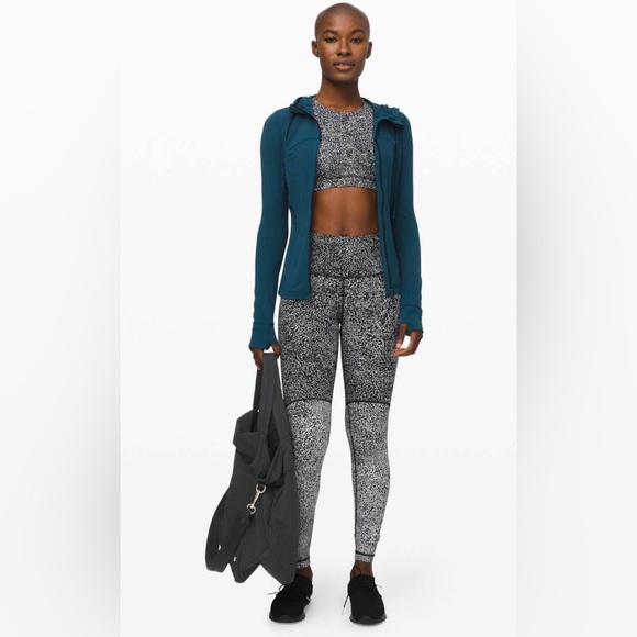 Lululemon Wunder Under High-Rise Full-On Luxtreme 28" White Black Legging 4 - Picture 2 of 9